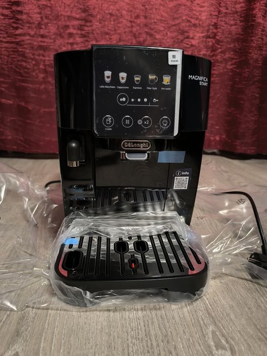 Кавомашина автоматична DeLonghi MAGNlFlCA Start ECAM 220.91.B.