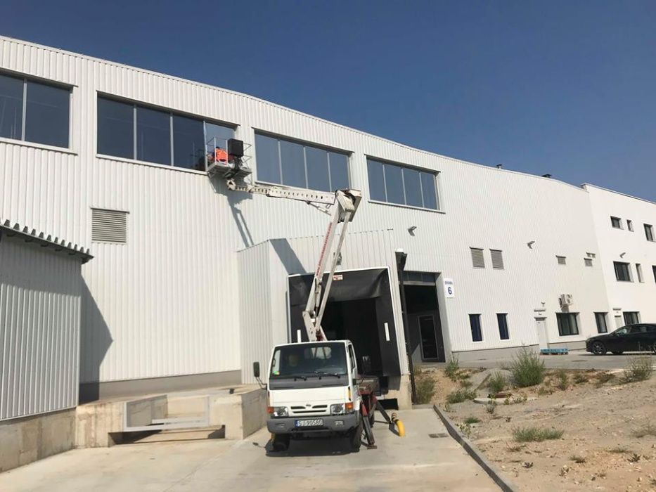 Zwyżka, Podnośnik koszowy - wynajem zwyżki - Cały Śląsk i okolice!