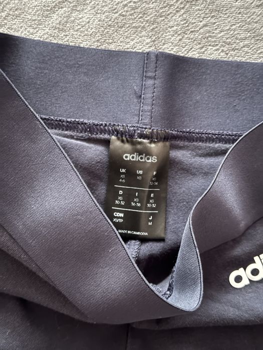 Dres adidas roz. XS bluza i legginsy