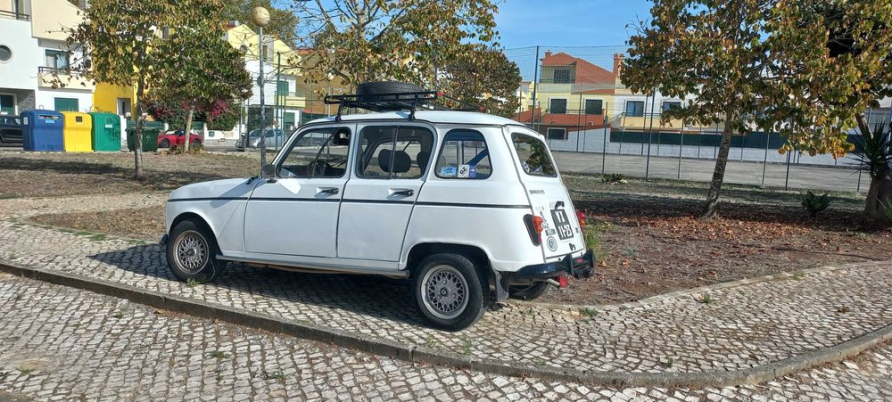 Carrinha Renault 4L