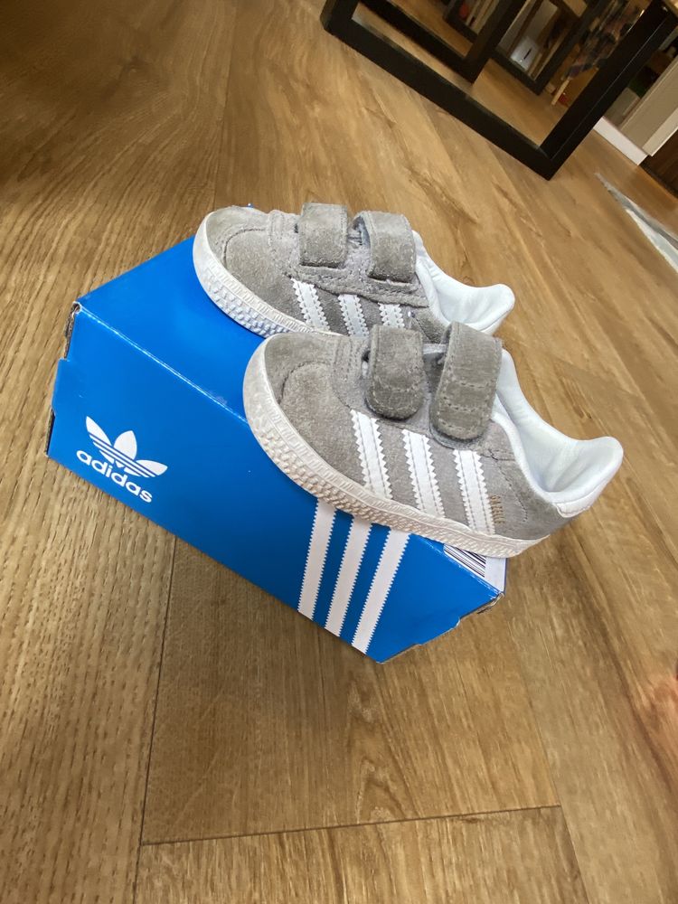 Buciki dla dziecka Adidas 20