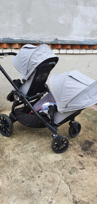 Sprzedam wózek dla bliźniaków rok po roku Baby jogger city select lux