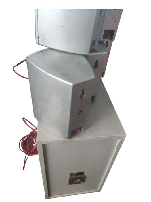 Акустична система 5.1 від домашнього кінотеатру Elenberg HT-111 Sound