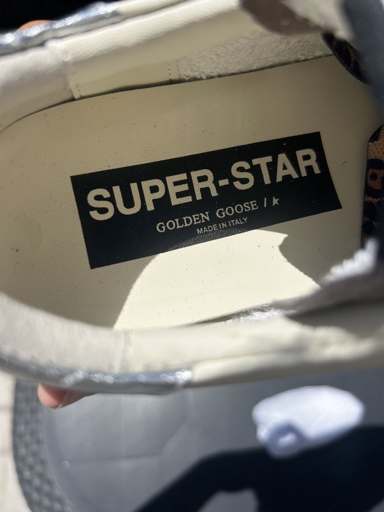 Golden Goose-Super-Star with burgundy glitter star and silver heel tab