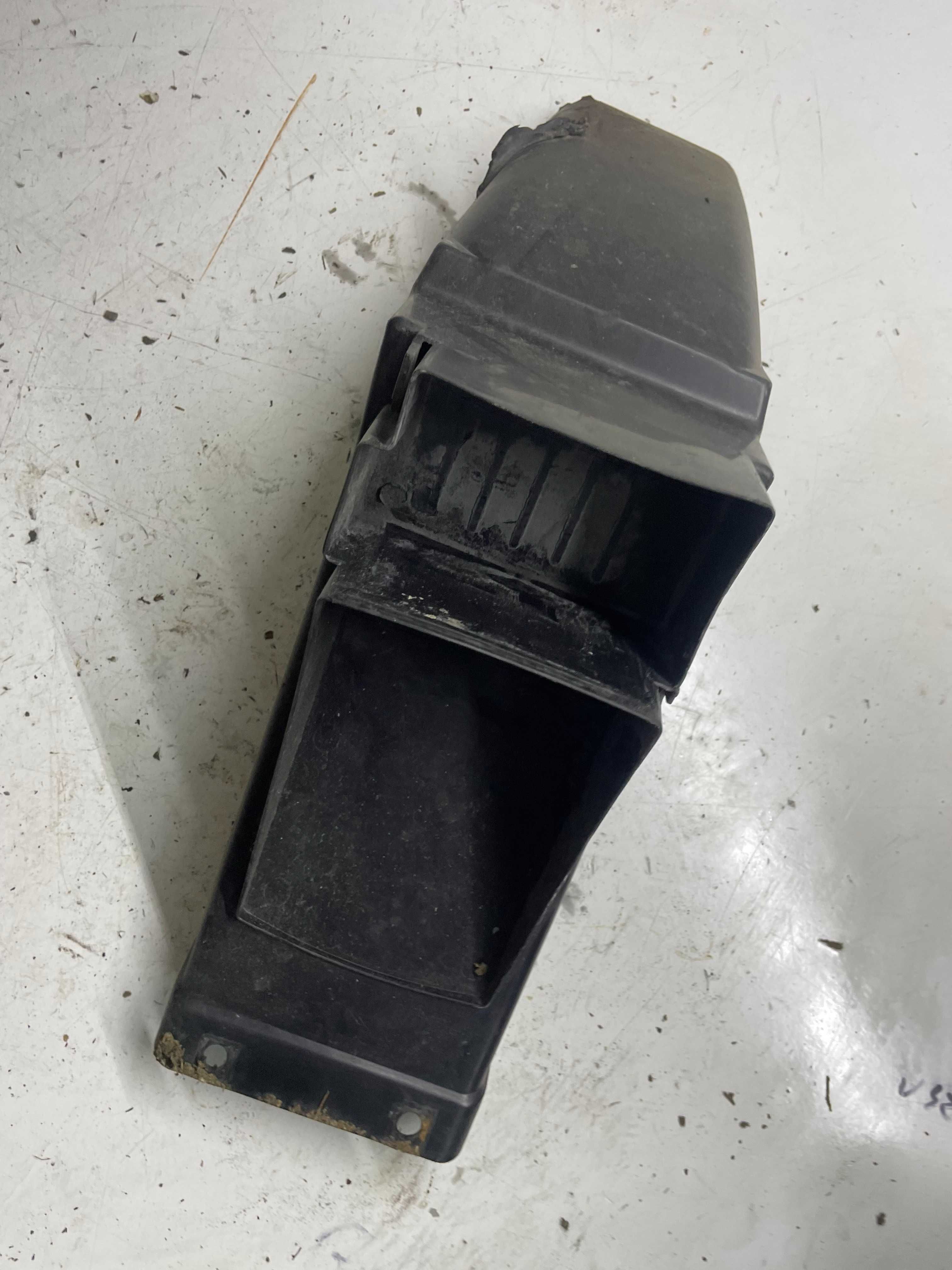 Derbi senda sm xtreme xr 50 nadkole mocowanie tablicy rejestracyjnej