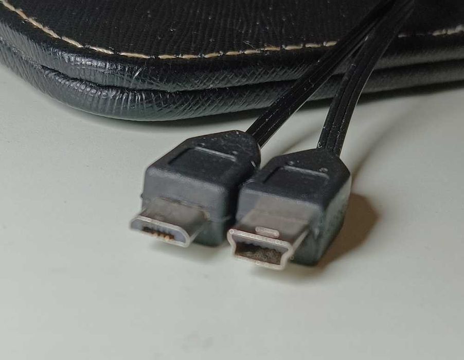 Etui z klawiaturą do tabletu