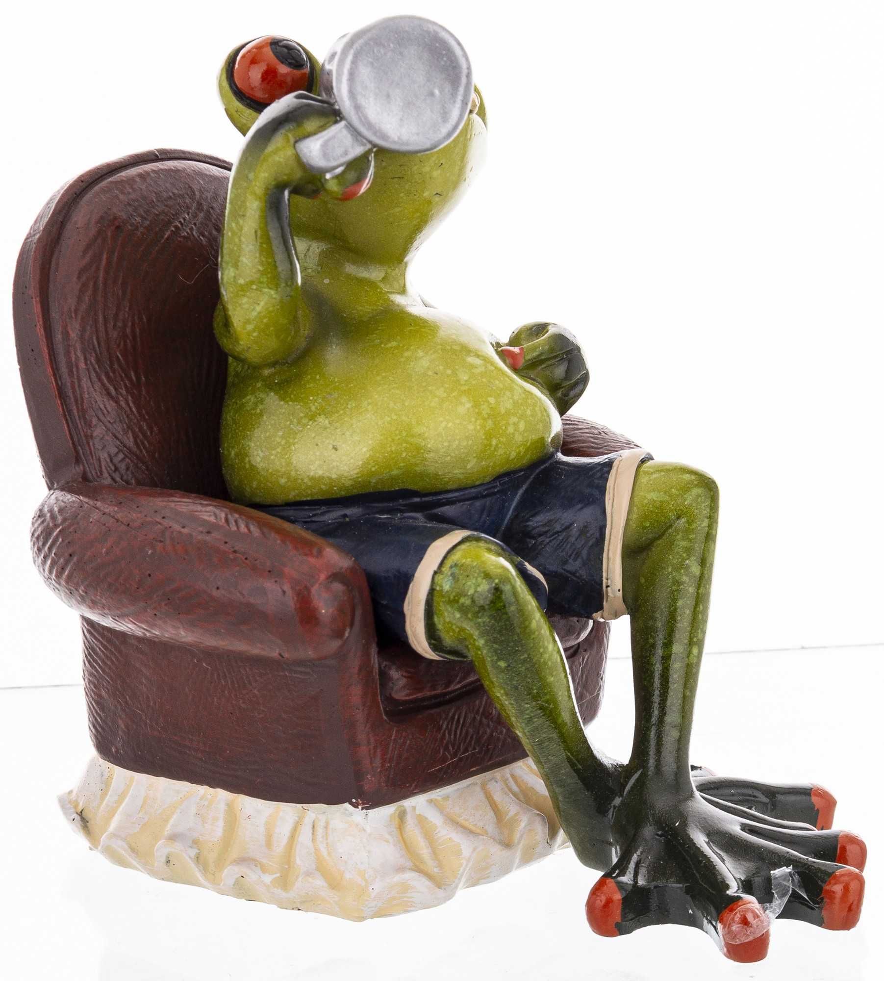 Figurka żaba z piwem siedząca na fotelu na prezent