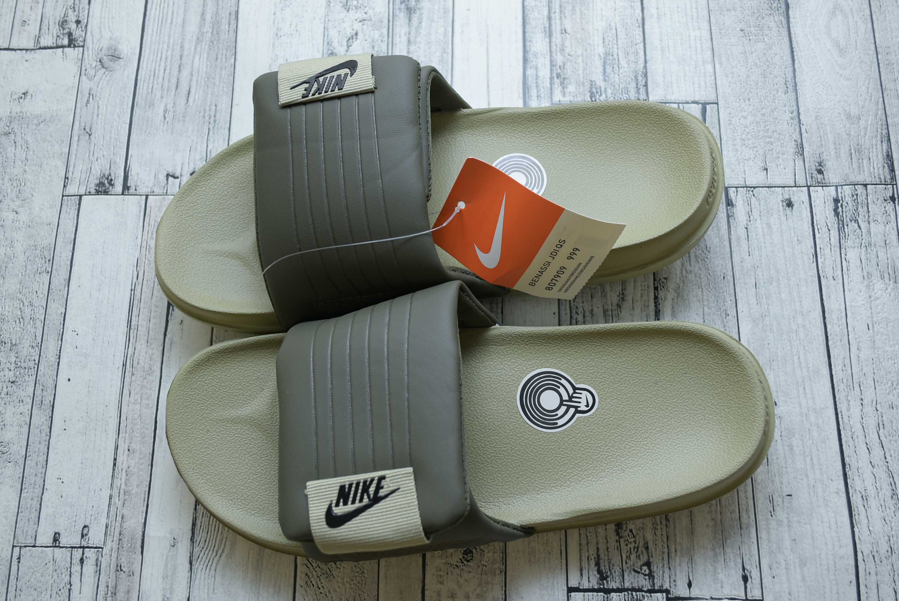 Чоловічі шльопанці шлепанцы тапочки Nike Benassi OFFCOURT Adjust