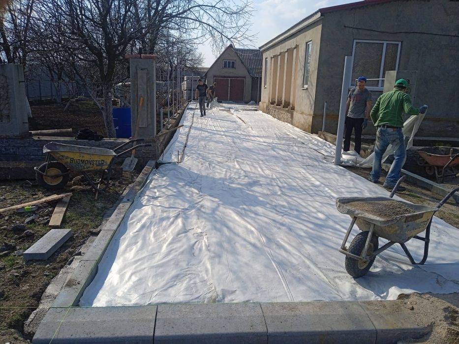 Агроволокно геотекстиль голкопробивний термофіксованний в наявності