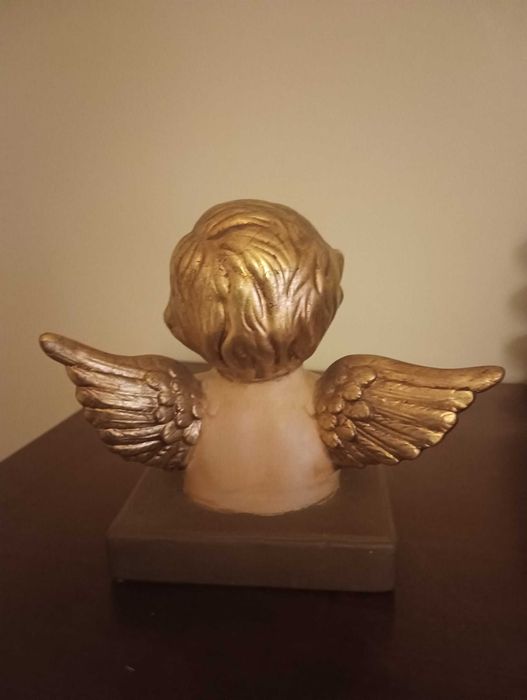 Decoração Clássica Natal Anjo Querubim com aplicação de folha de Ouro