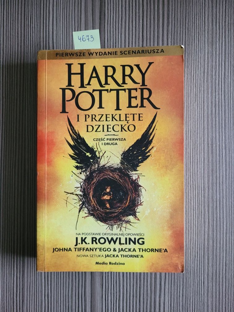 4673. "Harry Potter I przeklęte dziecko" Cz. I i II" J.K.Rowling