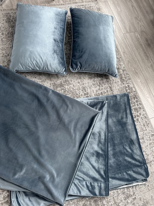 Штори велюр три полотна плюс подушки