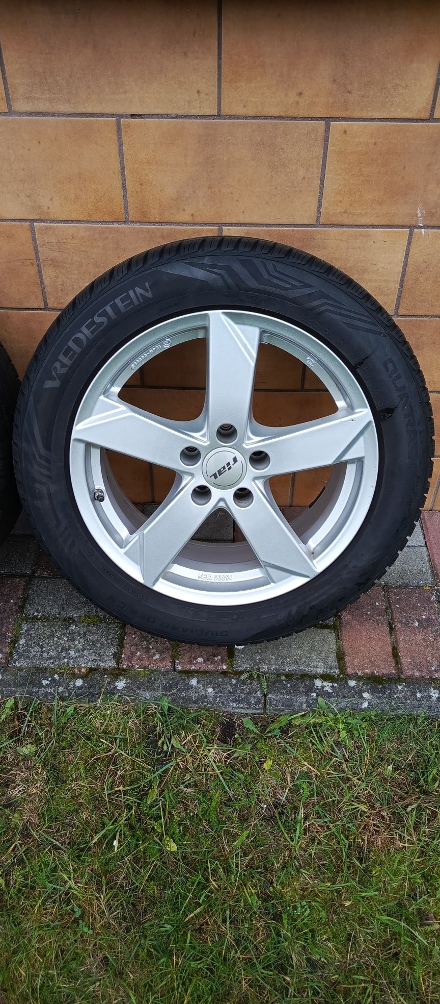 Alufelgi 17" 5x112 Audi Vw Skoda opony zimowe
