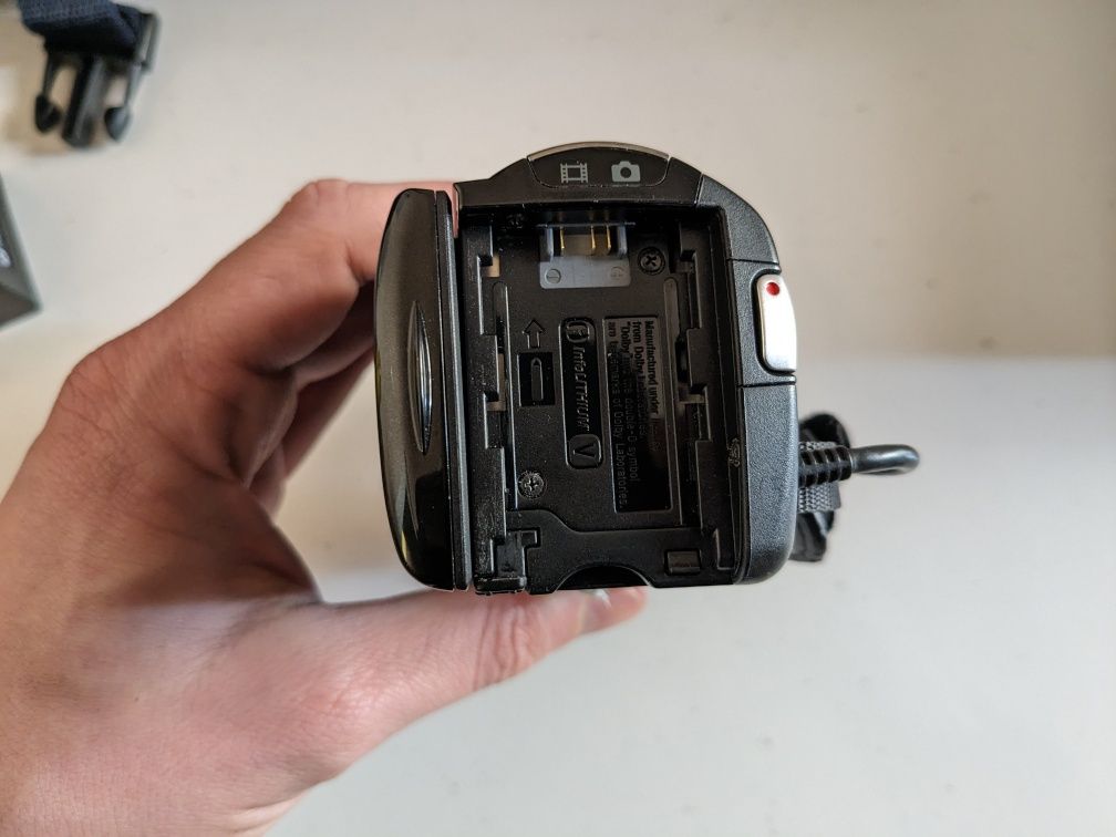 Відеокамера SONY HDR-CX130e black