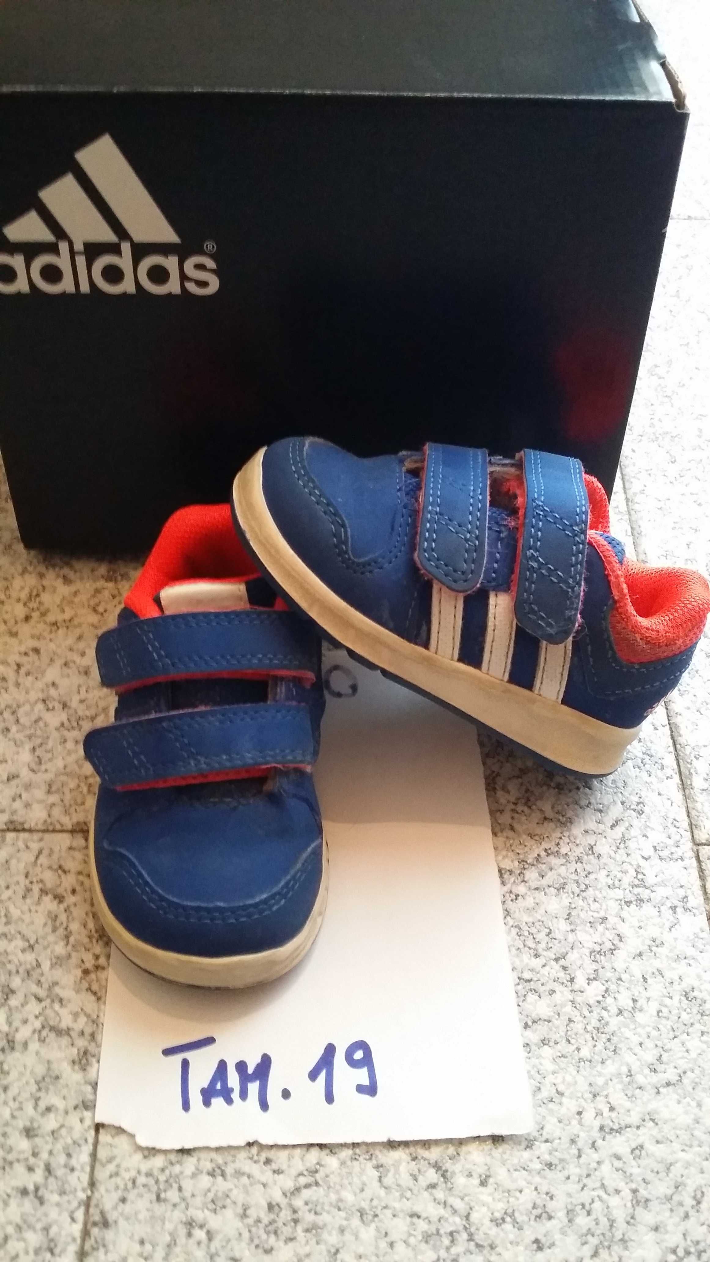 Ténis Adidas azuis e laranja tam. 19