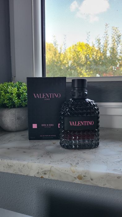 Valentino born in roma intense