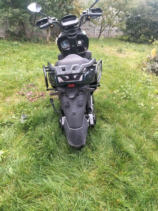 Електроскутер Corso Special 2000W 72V/38Ah 12''