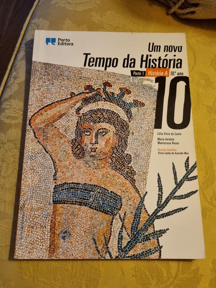 Um novo Tempo da História 10 ano parte 1,2 e 3 e caderno do aluno