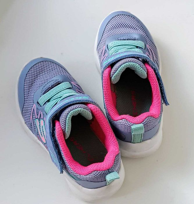 Суперові дитячі кросівки, кеди, мокасини бренду SKECHERS (США) 22р