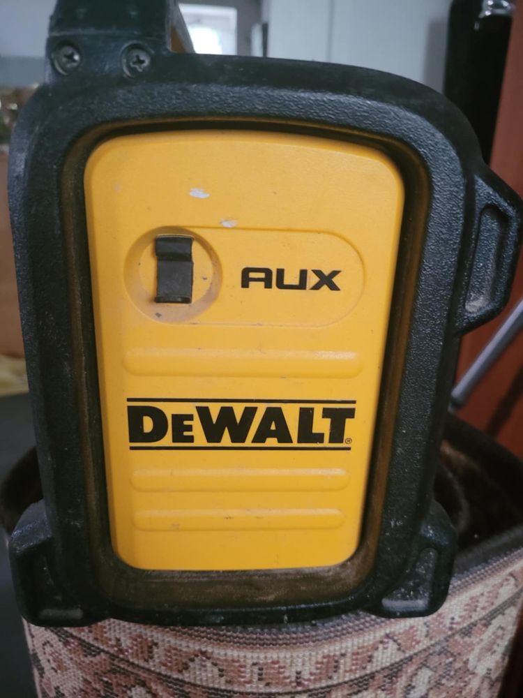 Radio DeWalt xxx