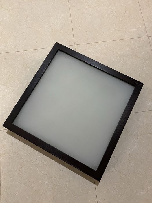 Lampa plafon w fornirowanej ramie venge 50x50