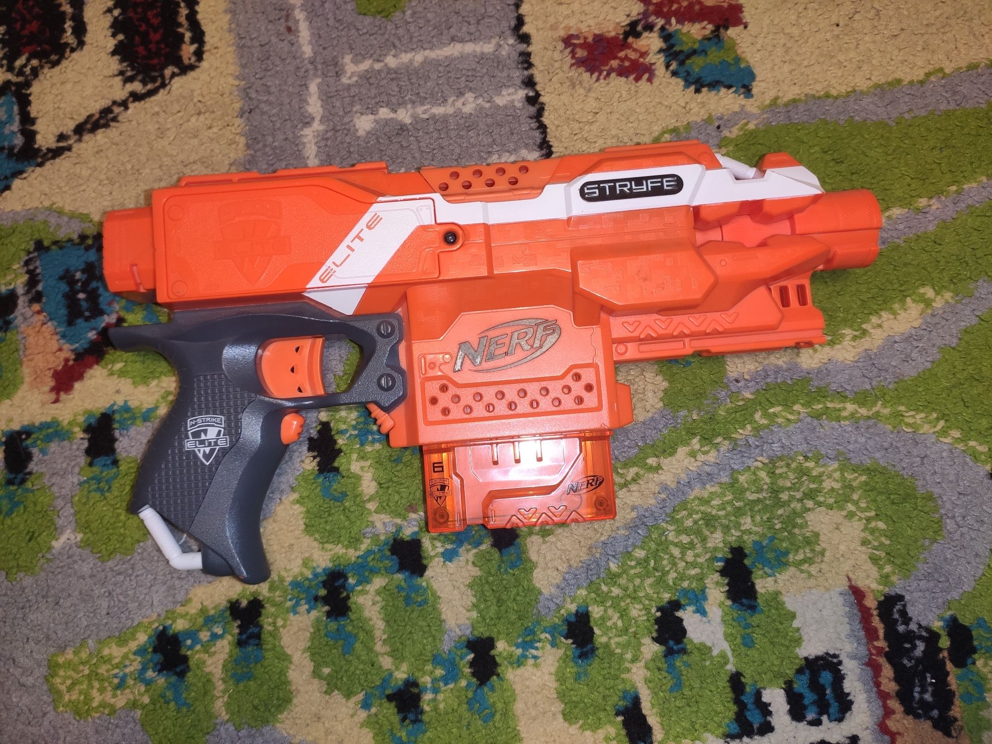 Nerf N-strike elite stryfe