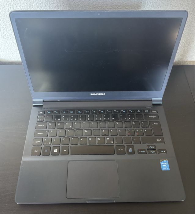 Vendo 2 portateis para reparação