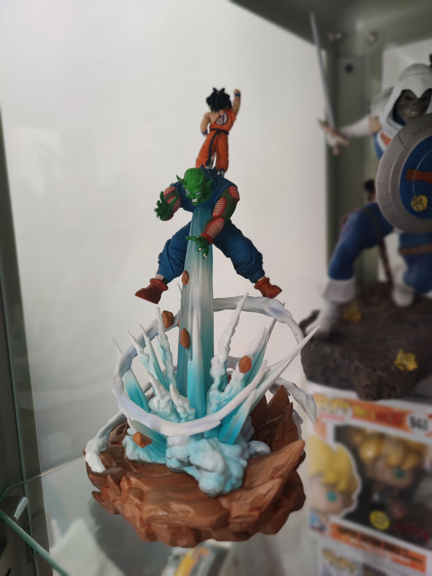 Figura / estátua  Kid Goku vs King  piccolo