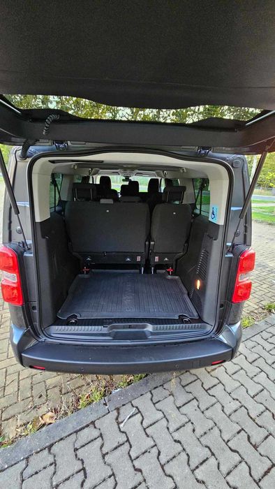 Wynajem busa, wynajmę busa 9 osób PEUGEOT Traveler Nowy busik, bus !