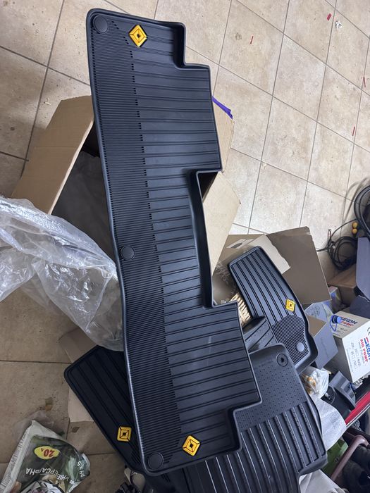 Rivian r1s Gen2 Коврики Оригинал