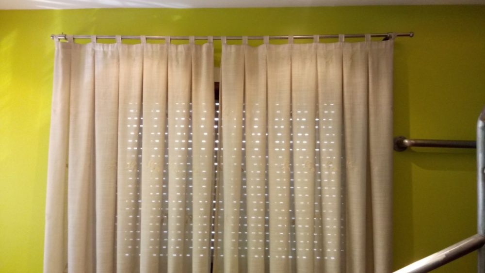 Cortinas em excelente estado