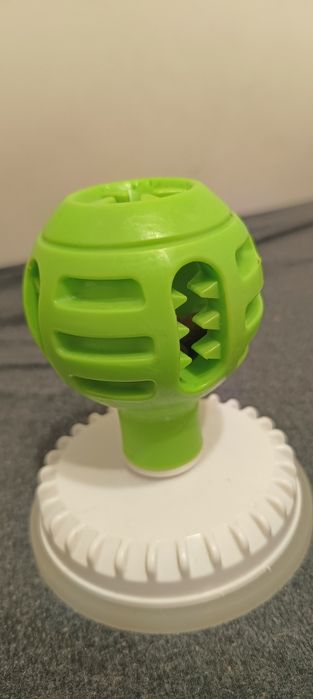 Trixie Ball lick'n'snack zabawka na suchą karmę