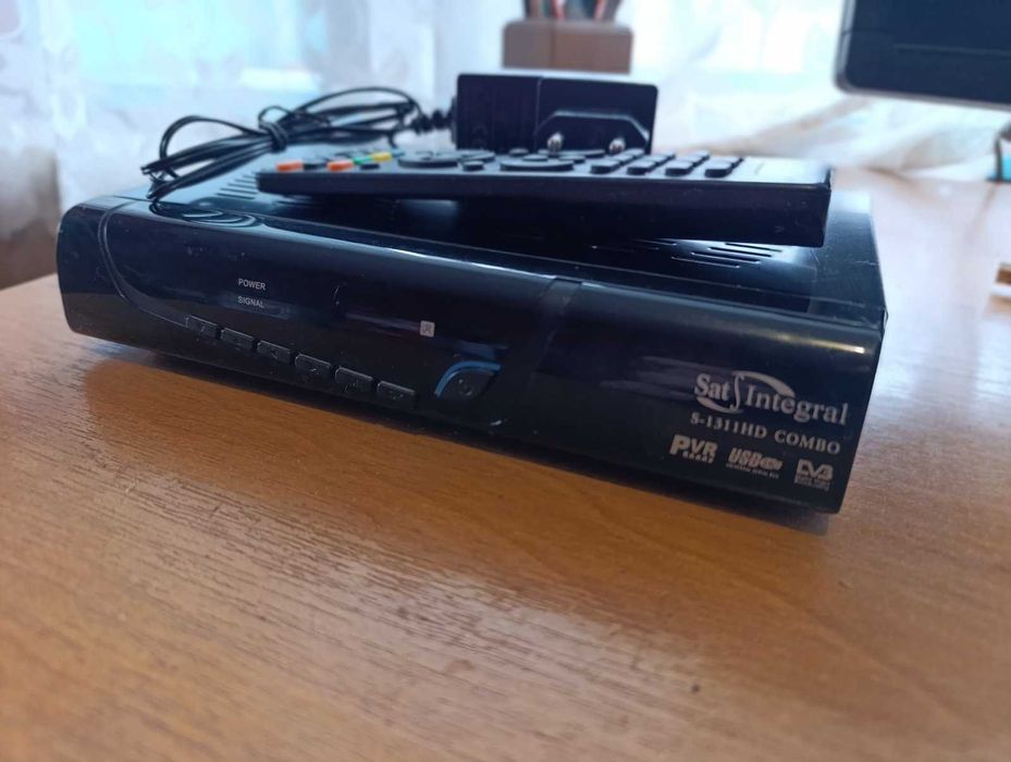 Супутниковий ресивер Sat Integral S-1311HD COMBO PVR Готовий до роботи