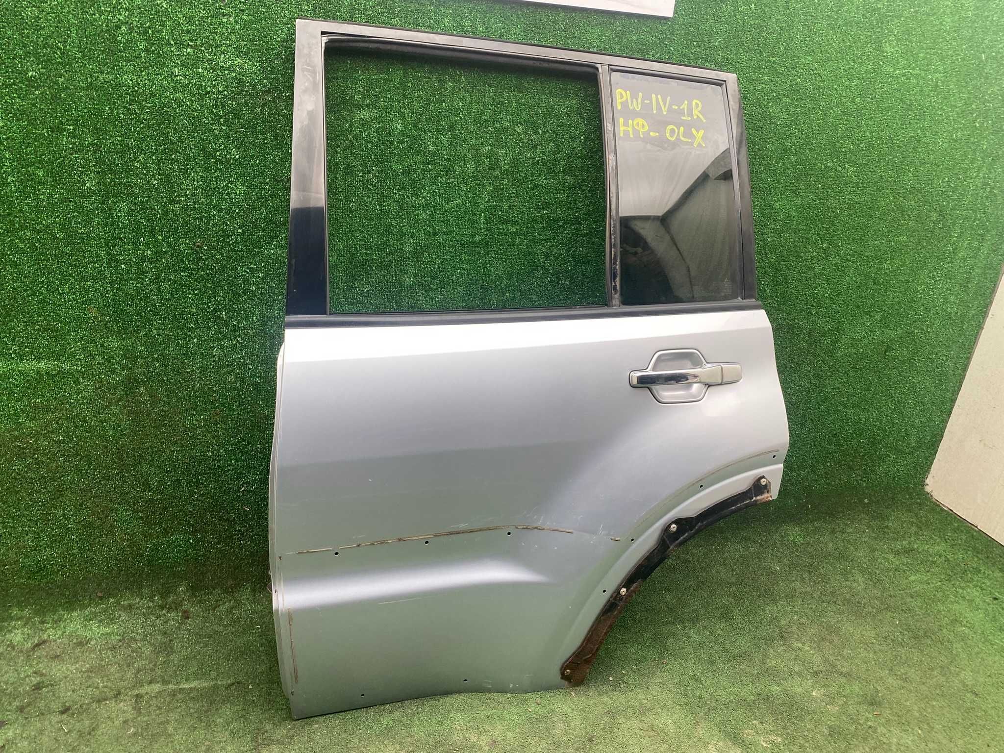 Дверка задня ліва Mitsubishi Pajero Wagon 4