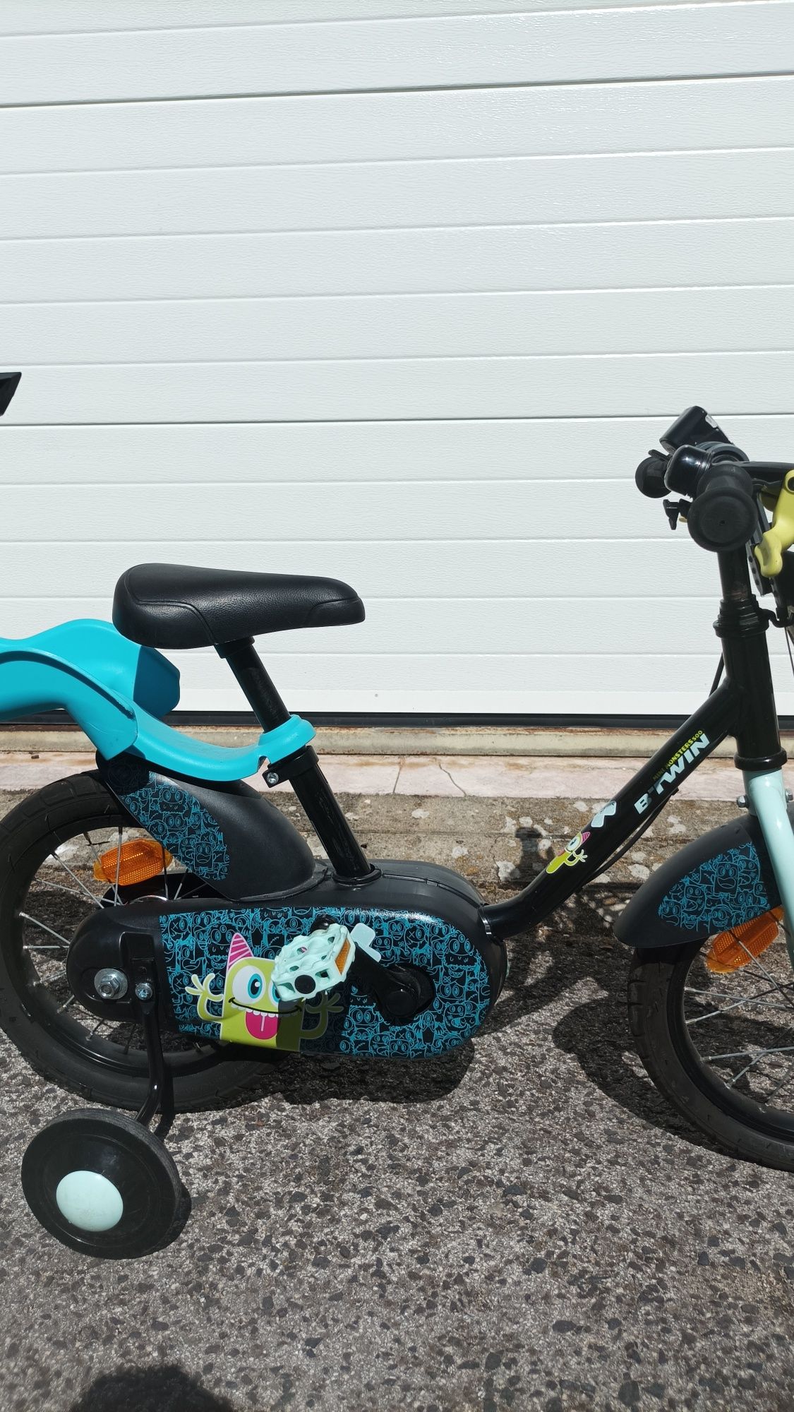 Bicicleta com rodinhas B' twin mini monsters  14 criança