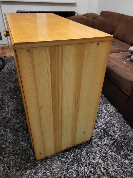 szafa szafka komoda barek drewno dąb sosna otwierana drzwiczki