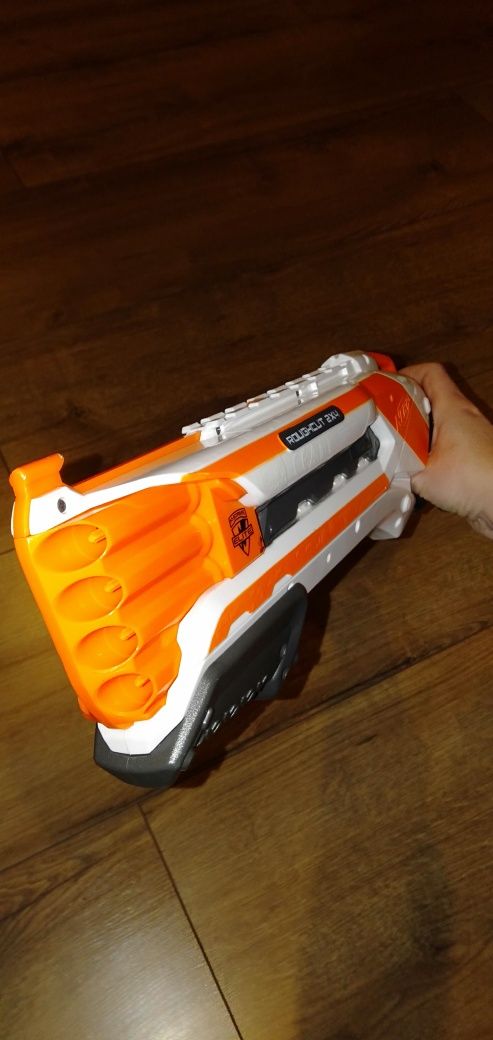 Nerf Roughcut 2x4 Elite