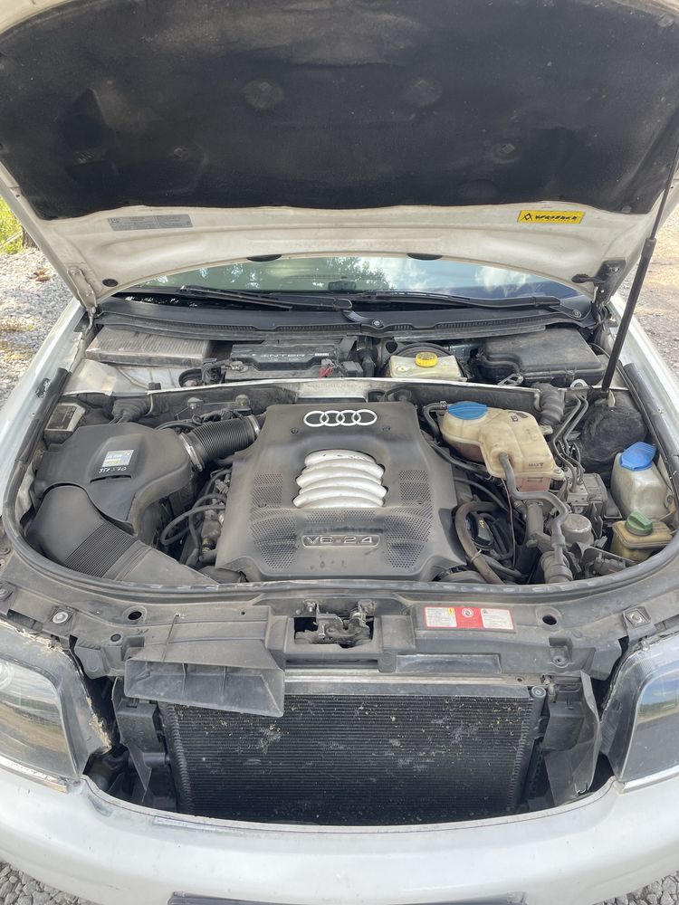 Audi A6C5,2002,2.4