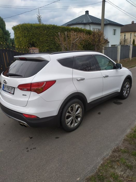 Продам автомобиль. Hyundai SANTA FE 2013 р.в. Максимальна комплектація