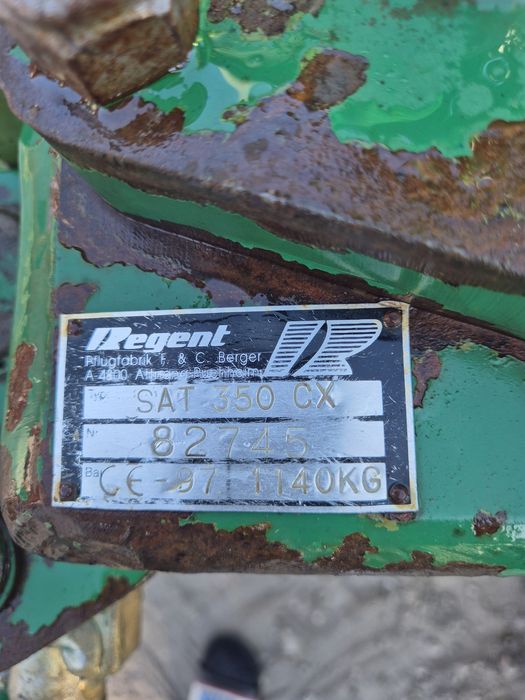 Pług 4 skibowy obrotowy Regent