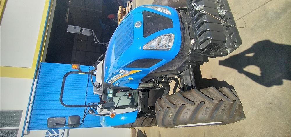 New Holland T4.65S