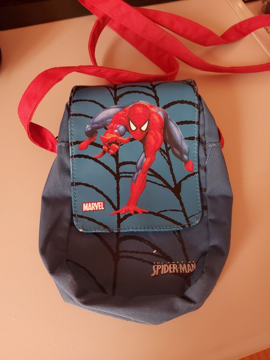 Mala Spider man - Marvel