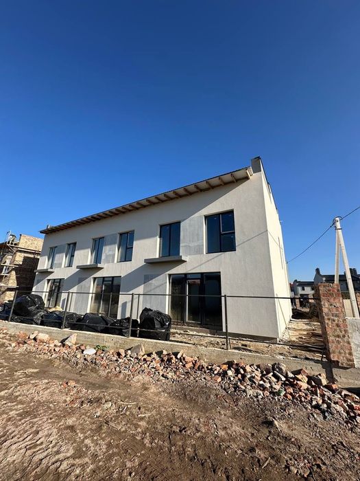 Терміново продаж триплексу