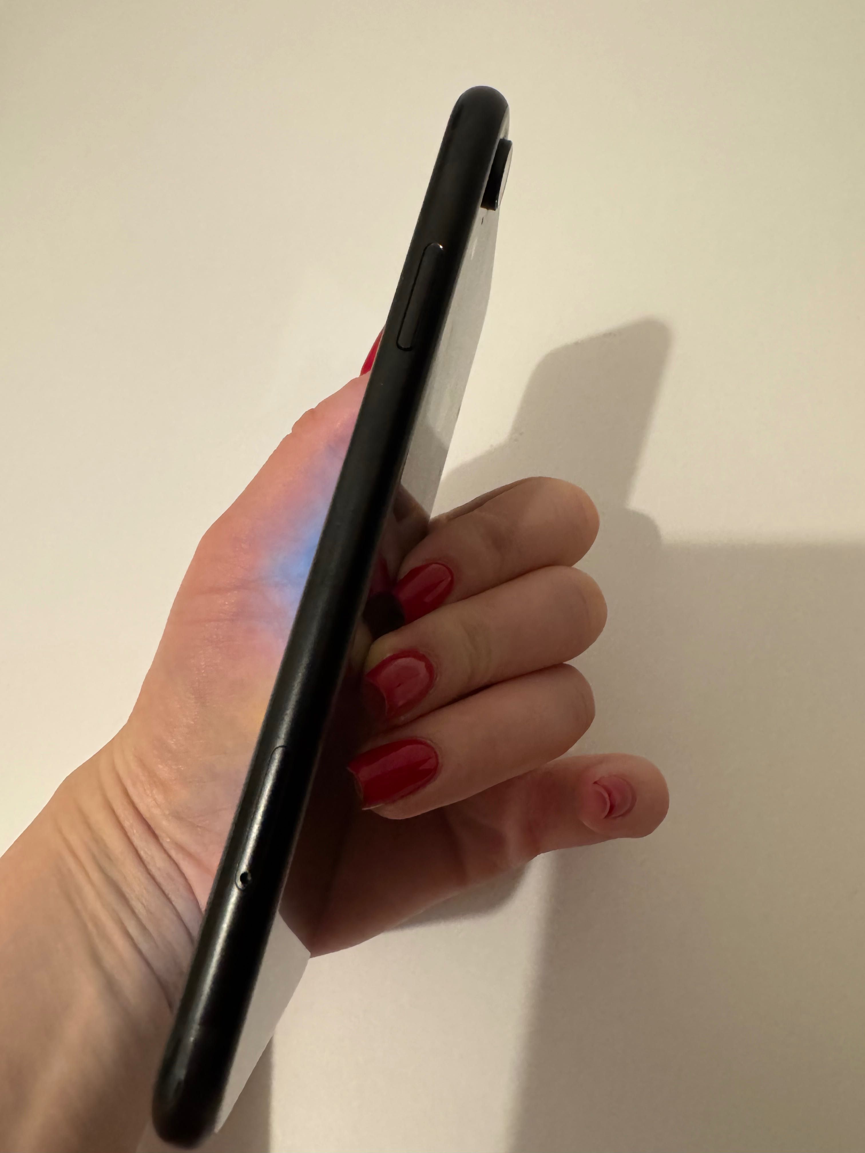 Apple IPhone XR 4/64