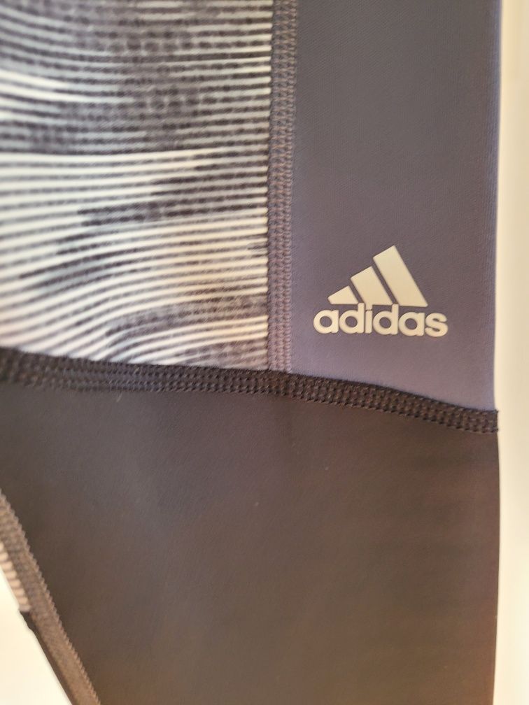 Top i leginsy komplet adidas