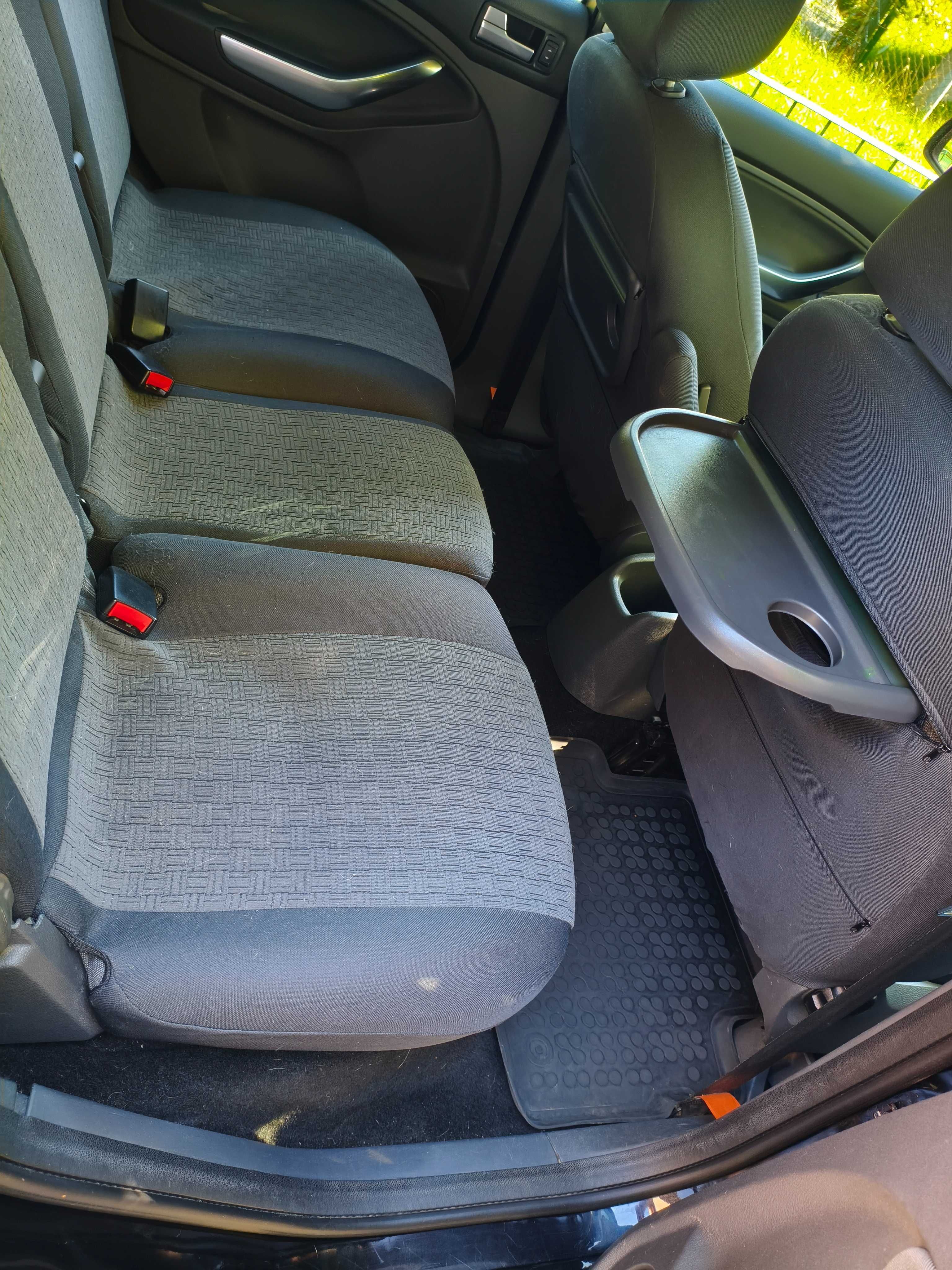 Ford C-MAX 2009 r. Benzyna