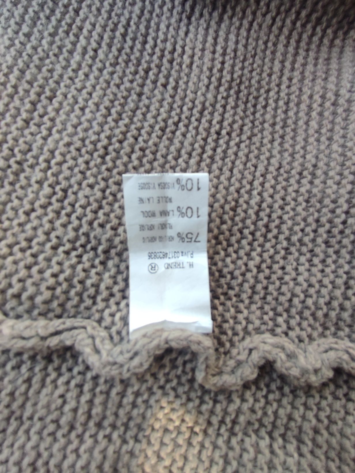 Sweter H Trend (M/L).