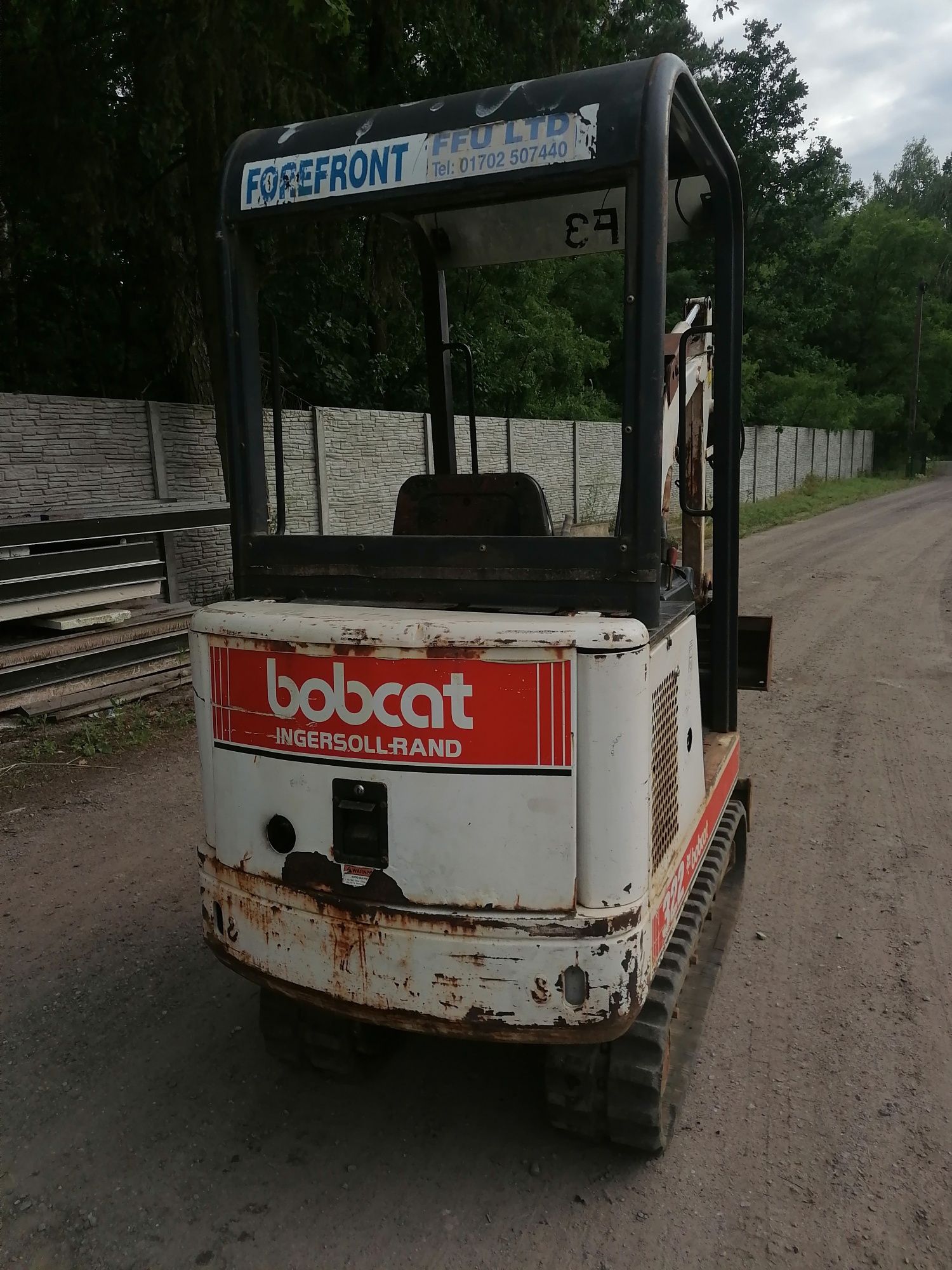 Bobcat 322 rok 1999, waga 1.5tony