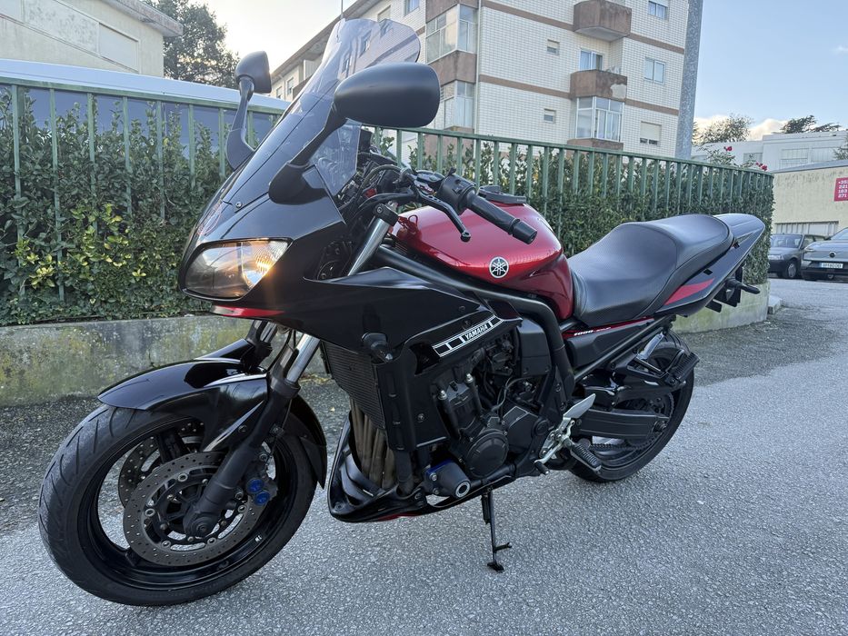 Troco por outra mota do meu interesse ou carro ex: Smart