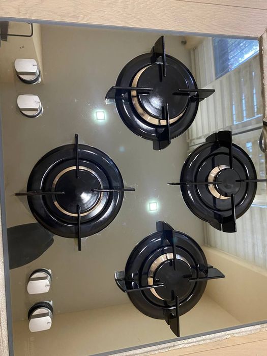 Варочная поверхность газовая Hotpoint ARISTON CISTO 640 S IX /HA